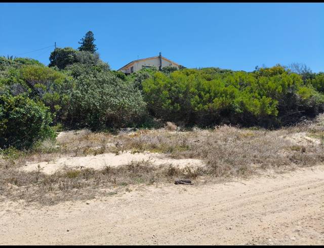 786M² VACANT LAND FOR SALE IN PARADISE BEACH